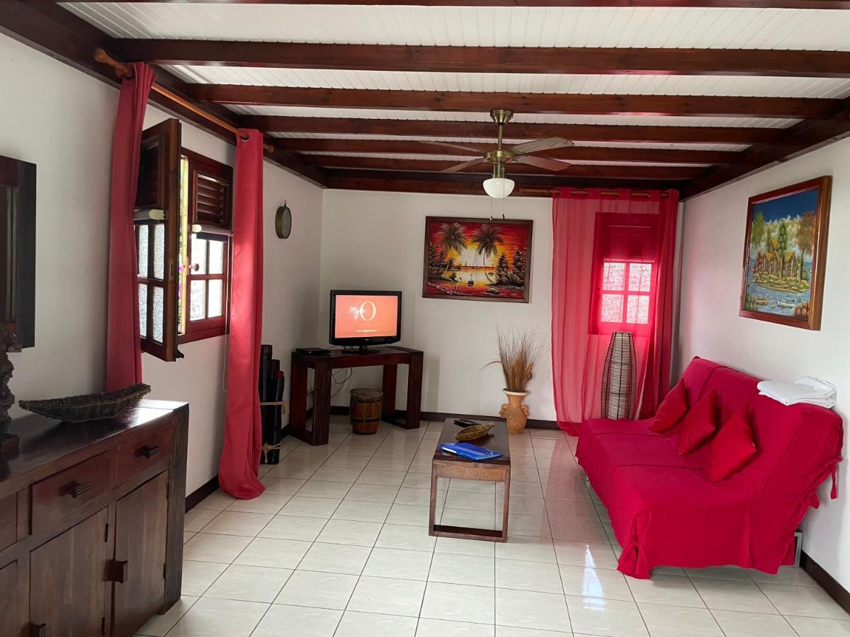Les Villas Pameyaque 2 F2 Avec 1 Piscine Et 1 F3 Avec 1 Piscine, Superbe Vue Sur La Mer Riviere-Salee Εξωτερικό φωτογραφία