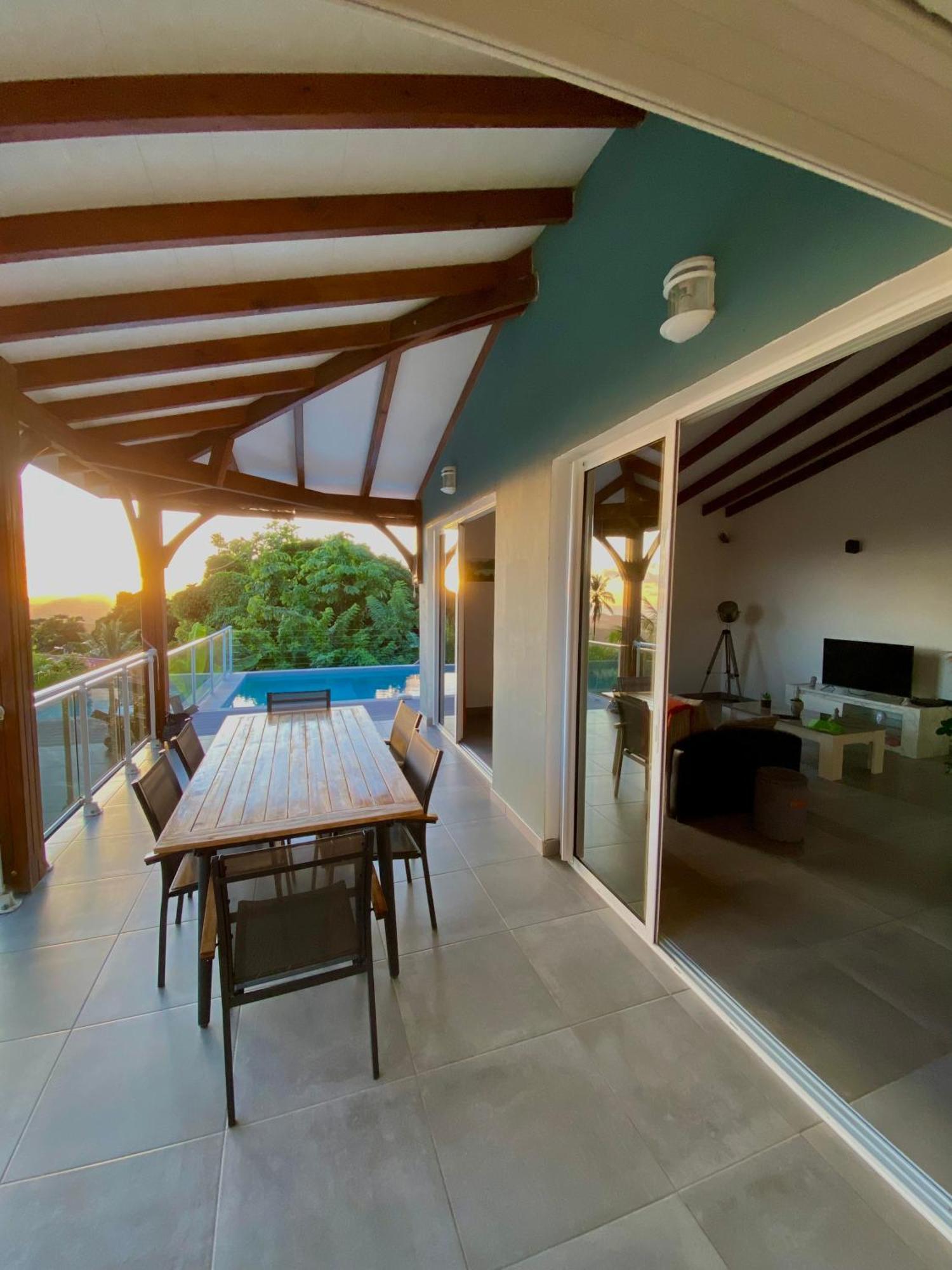 Les Villas Pameyaque 2 F2 Avec 1 Piscine Et 1 F3 Avec 1 Piscine, Superbe Vue Sur La Mer Riviere-Salee Εξωτερικό φωτογραφία
