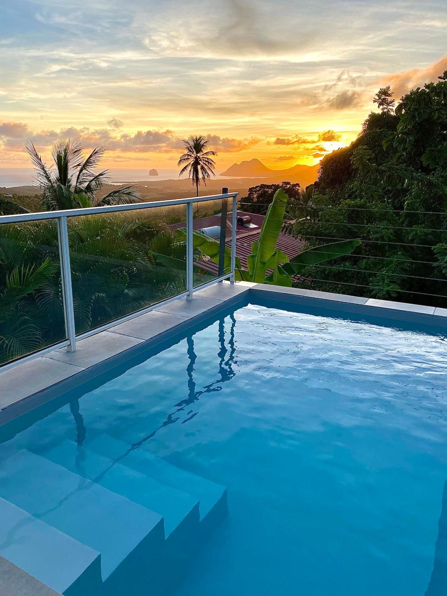 Les Villas Pameyaque 2 F2 Avec 1 Piscine Et 1 F3 Avec 1 Piscine, Superbe Vue Sur La Mer Riviere-Salee Εξωτερικό φωτογραφία